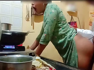 Indian sexy spliced got fucked while cooking
